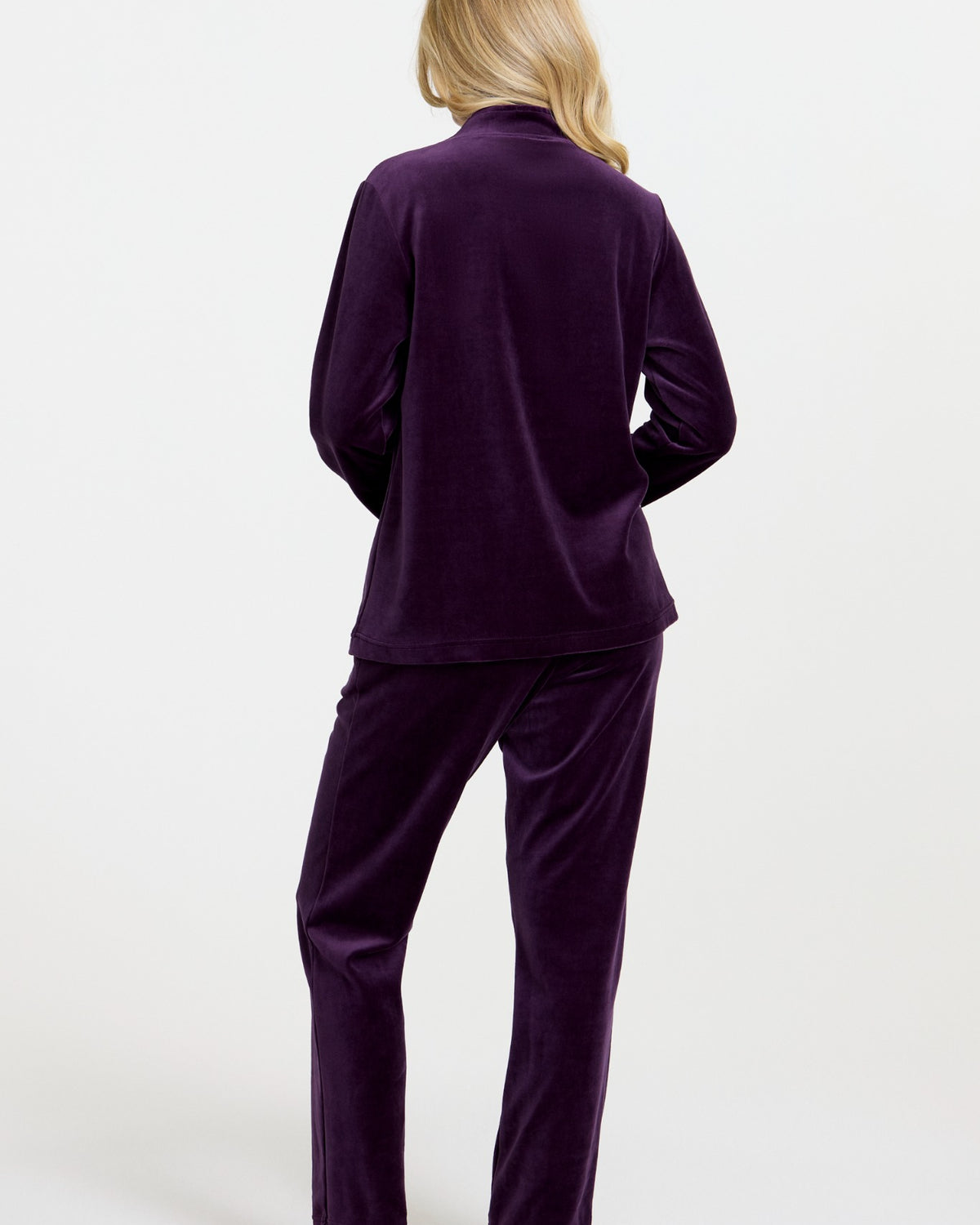 Damella Marielle mysdress Plum – modell bakifrån