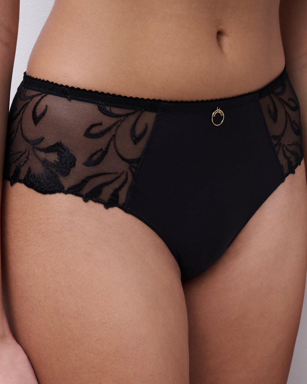 Chantelle Majestic Revealing Shorty Svart