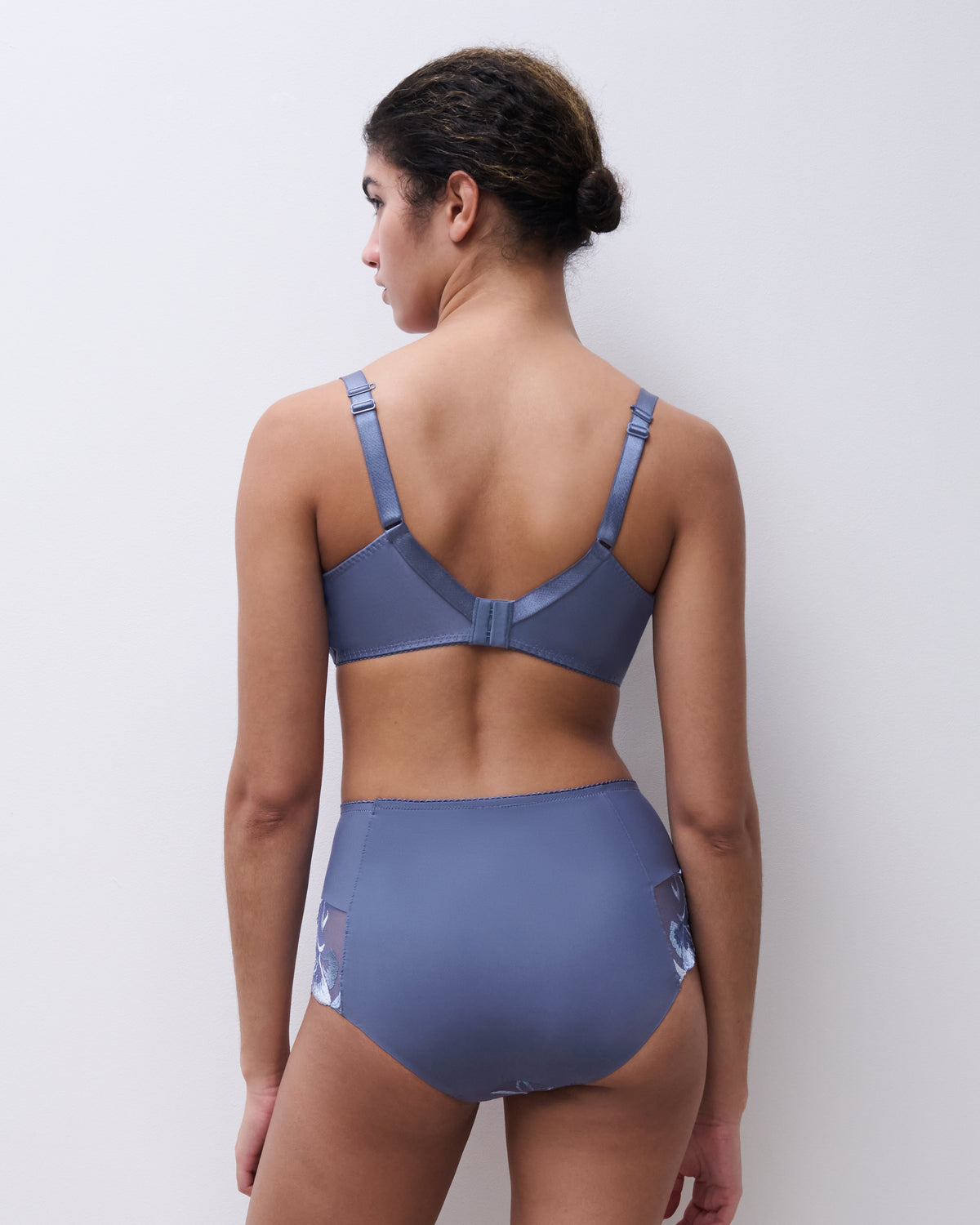 chantelle Majestic High-waisted support full brief blue sea – bild 3