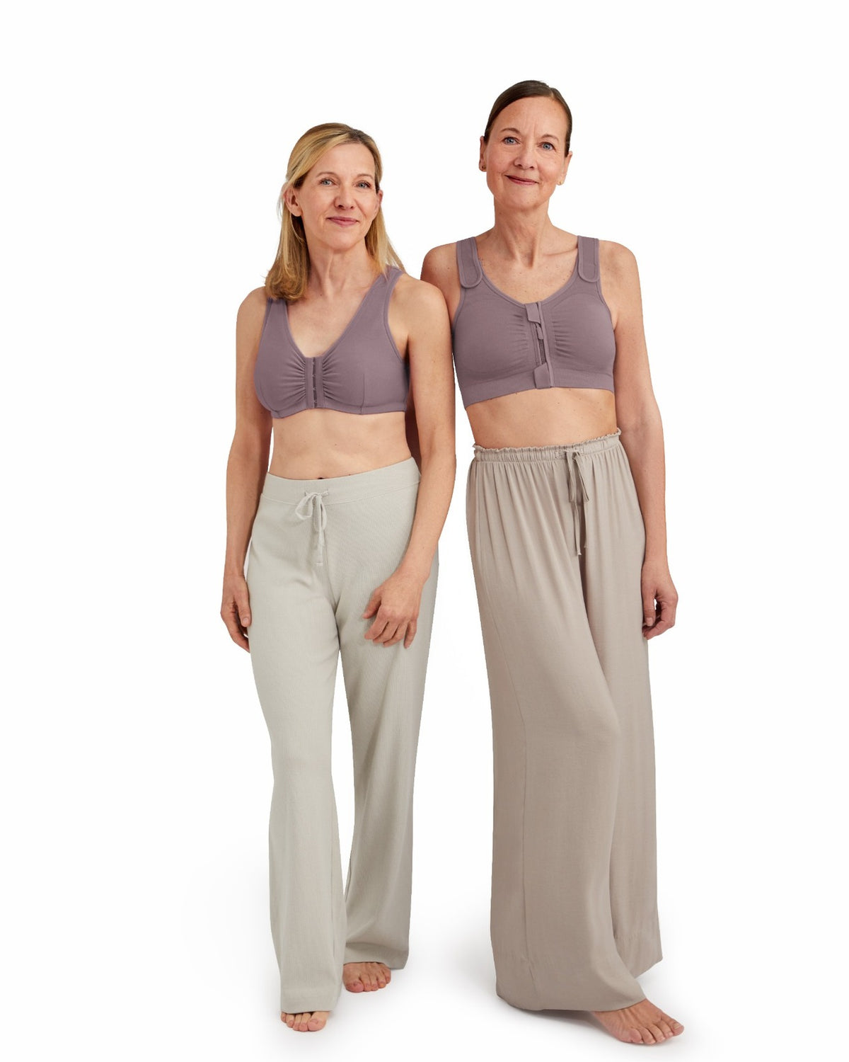 Amoena Frances 45150 Dark Mauve tillsammans med annan Amoena modell
