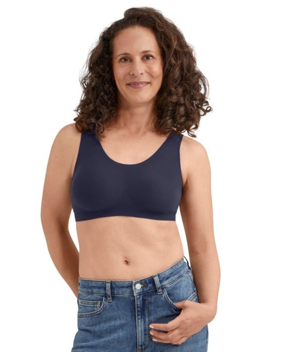 Amoena Linda 45148 protes-BH Dark Blue på modell