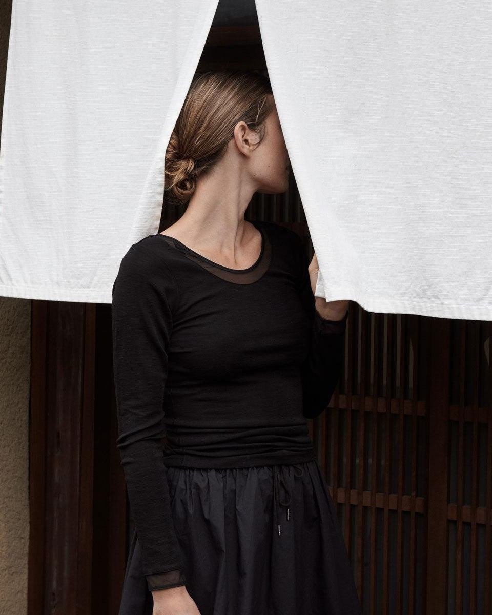 Femilet Merino T-shirt Lång Ärm Juliana Black - Härliga Under