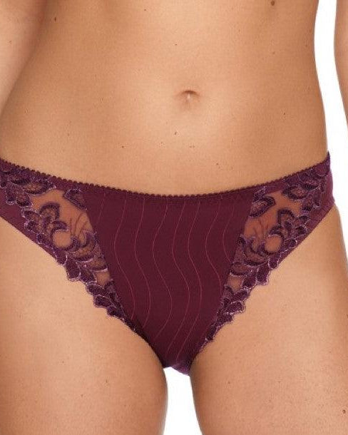 PrimaDonna Deauville Rio Trosa Ruby Gold - Härliga Under