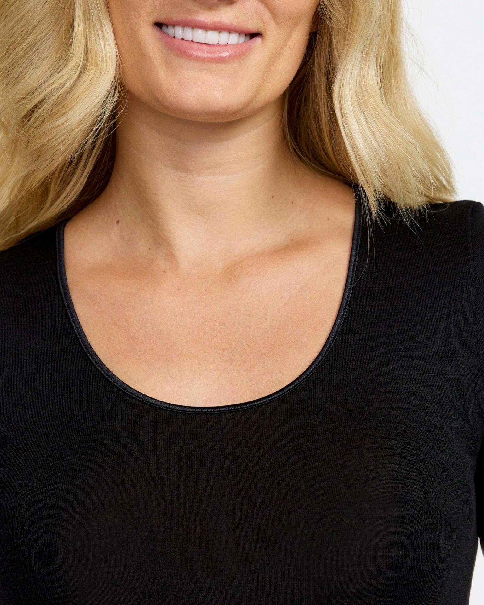 Damella Topp Ull/Silke Svart - Härliga Under