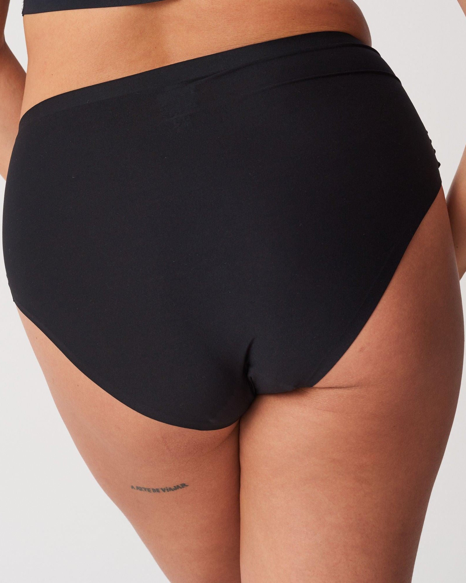 Chantelle Midjetrosa Softstretch Svart Plus Size - Härliga Under