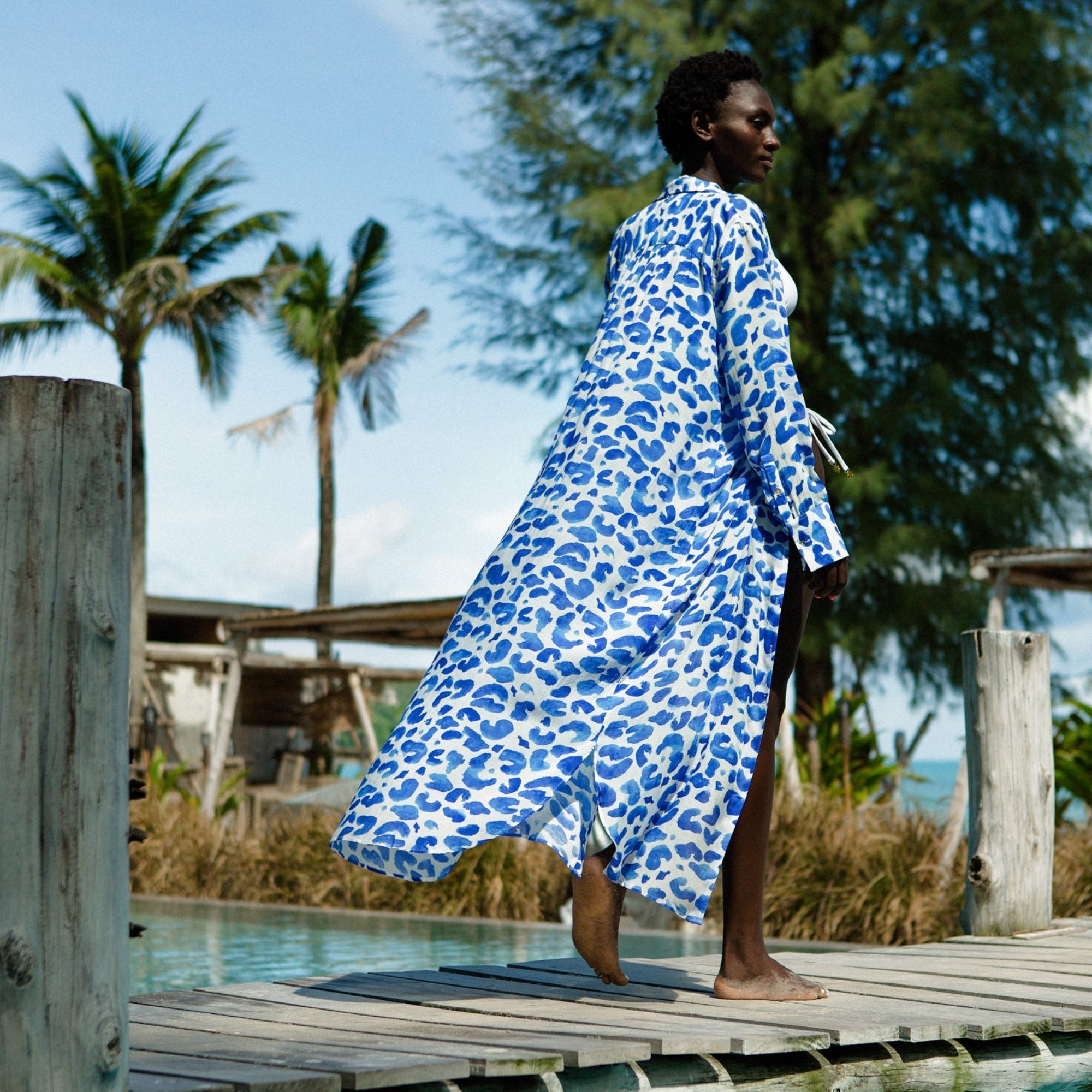 Leo Blue Shirt Dress - Resort Collection - www.kaandabeachlife.se