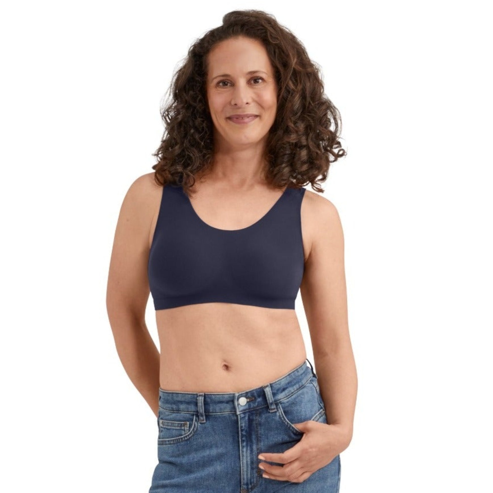 Amoena Linda 45148 protes-BH Dark Blue på modell